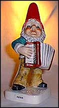 Peter The Accordianist  #541  Tmk 6 - Goebel